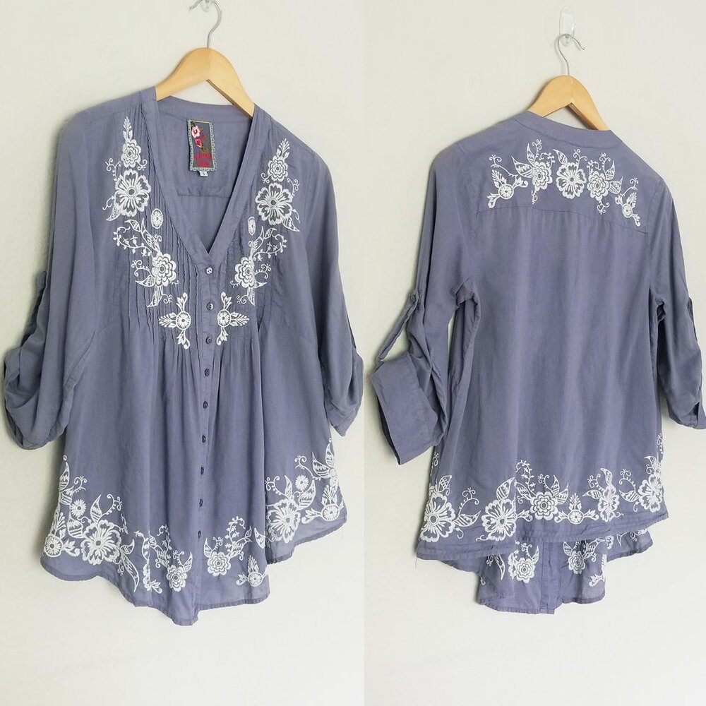 Johnny Was Blue White Embroidered Pintuck Pleats Rolled Tab Sleeves Blouse Top S - Picture 13 of 14
